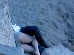Stepdaddy modo di mettere le milf italiane porno sue figliastre a letto